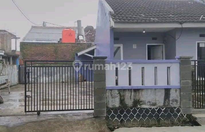 Rumah Bagus Unfurnished SHM di Taman Cileunyi Bandung Dkt Unpad Jatinangor 