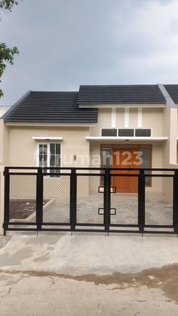 Rumah Baru Komplek Taruna Parahyangan Dekat Jl A.h Nasution