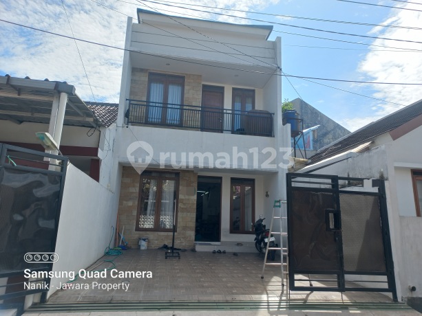 Rumah Bagus Unfurnished SHM komplek belakang griya Arcamanik, Bandung Rumah Bagus Unfurnished SHM komplek belakang griya Arcamanik, Bandung