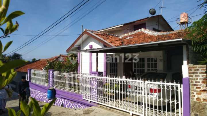 Rumah Bagus Unfurnished SHM komplek cibaligo permai Parongpong, Bandung Barat