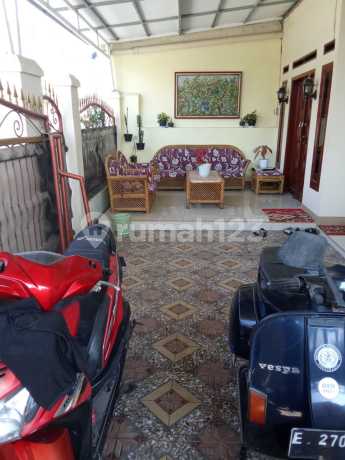 Rumah Terenovasi Unfurnished SHM komplek GBA 3 Bojongsoang, Bandung