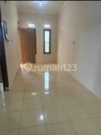 rumah siap huni free ac dan waterheater harga 370jt di griya bandung indah ciwastera