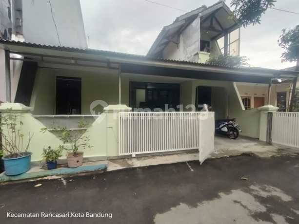 DIJUAL MURAH RUMAH 2LANTAI LT88/80 HARGA530JT DI RIUNG BANDUNG