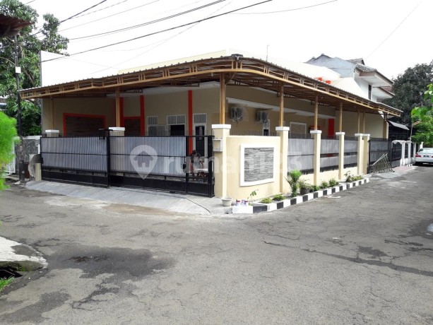 For Sale, Hook Position House in Taman Buaran Indah 1, Klender, Jakarta For Sale, Hook Position House in Taman Buaran Indah 1, Klender, Jakarta