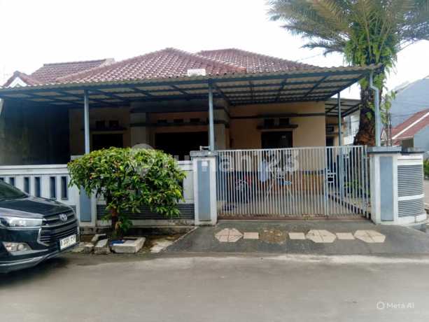 HOUSE IN VILLA ILHAMI ISLAMIC CORNER POSITION