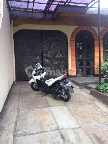 Rumah Cigadung Main Road Tanah Luas Bangunan Lama Harga Nego Sampai Deal Rumah Cigadung Main Road Tanah Luas Bangunan Lama Harga Nego Sampai Deal