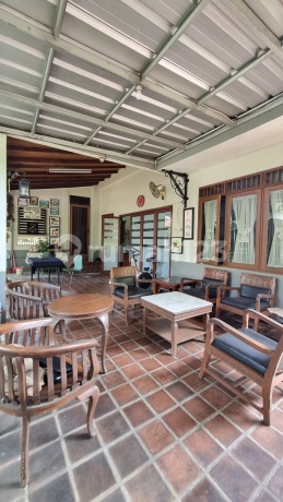 Rumah Pojok Minim.renovasi Di Jl Kepodang Raya , Jl H Toran, Bintaro, Sek 2 Bintaro Jaya 