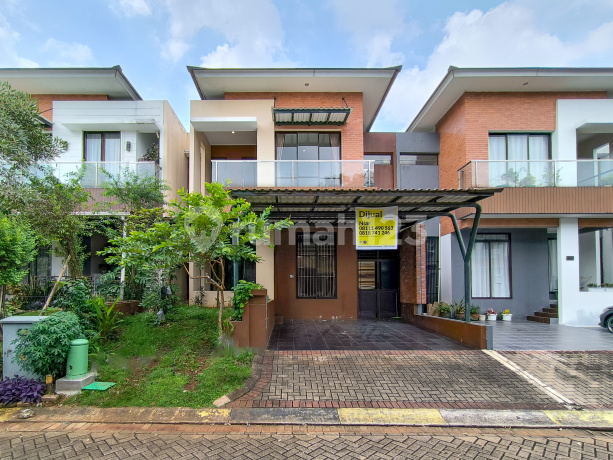 Rumah Modern Minimalis di Discovery Residence Bintaro Jaya