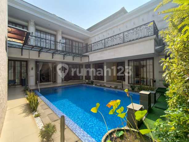Luxury House In Exclusive Cluster Bukit Menteng Bintaro Jaya