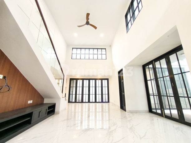 Rumah Modern di Cluster Exclusive Menteng Residence Bintaro Jaya Rumah Modern di Cluster Exclusive Menteng Residence Bintaro Jaya