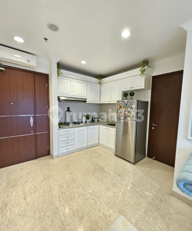 Lucky@Tower Residence Brand New.siap Masuk.furnished Cantik,High Zone Lucky@Tower Residence Brand New.siap Masuk.furnished Cantik,High Zone