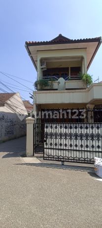 Rumah Terawat Kokoh 2 Lt Di Jatimakmur, Pondok Gede Rumah Terawat Kokoh 2 Lt Di Jatimakmur, Pondok Gede
