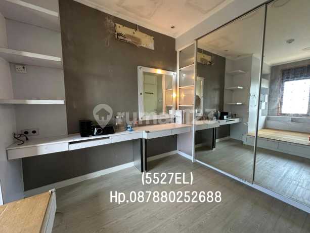 5527el Apartment Metro Sunter 2 BR Semi Furnished Bagus