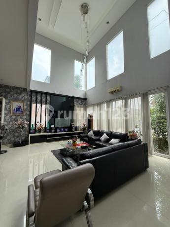 Luxury House Duta Garden, 425m with Furnishings