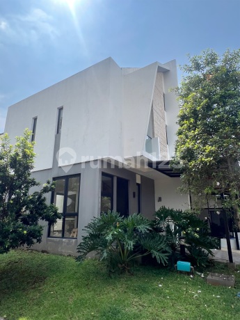 Rumah Baru Satuman Provance Suit Posisi Bagus Huk BSD Rumah Baru Satuman Provance Suit Posisi Bagus Huk BSD