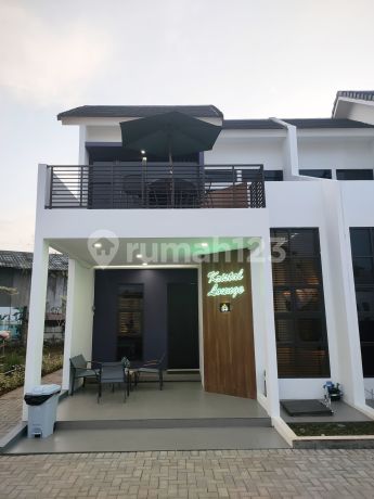 Ready-to-Occupy 2-Story House Near Lippo & Gading Serpong Ready-to-Occupy 2-Story House Near Lippo & Gading Serpong
