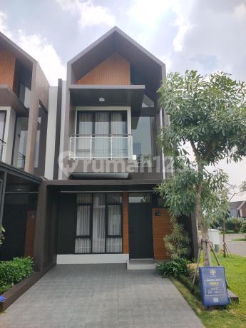 Rumah Dua Lantai Ready Stock Strategis ke BSD & Stasiun Kereta