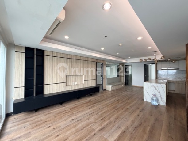 Jual Apartemen Royale Springhill Kemayoran 3Br 196 Murah Jual Apartemen Royale Springhill Kemayoran 3Br 196 Murah