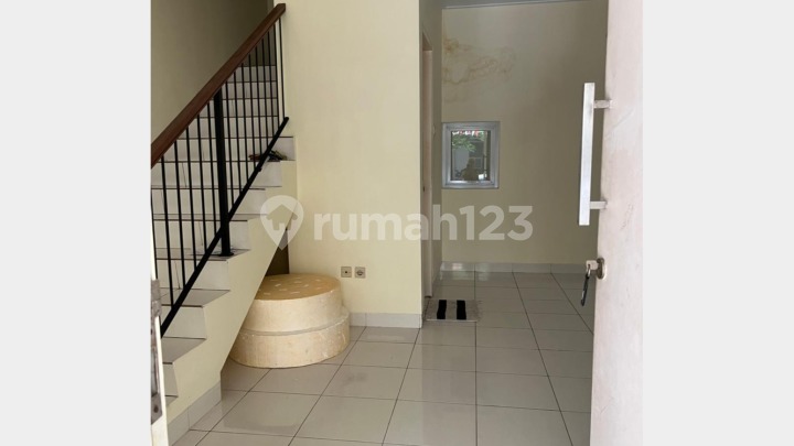 Rumah Bagus 2 lantai Unfurnished SHM Pancoran Mas, Depok Rumah Bagus 2 lantai Unfurnished SHM Pancoran Mas, Depok