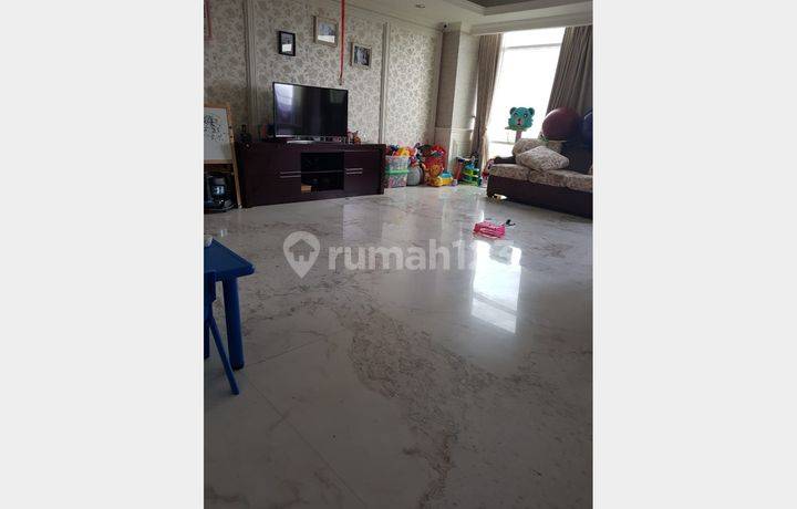 Disewakan : Apartment Botanica Residences 3 BR Furnished, bagus, siap huni