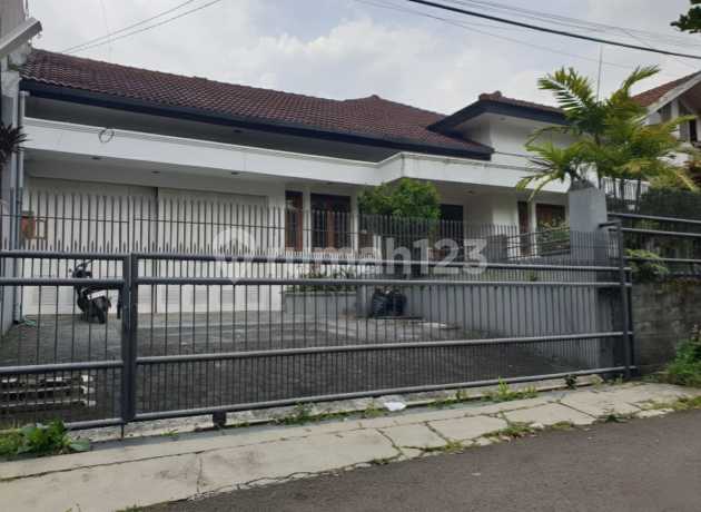 Dijual Rumah Siap Huni Hadap Timur Furnish Sutami Setra Sari Bandung Dijual Rumah Siap Huni Hadap Timur Furnish Sutami Setra Sari Bandung
