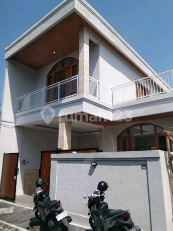 Rumah Lantai.2 Baru Gress Dkt Sekolah Taman Rama Ubung Denpasar. Rumah Lantai.2 Baru Gress Dkt Sekolah Taman Rama Ubung Denpasar.