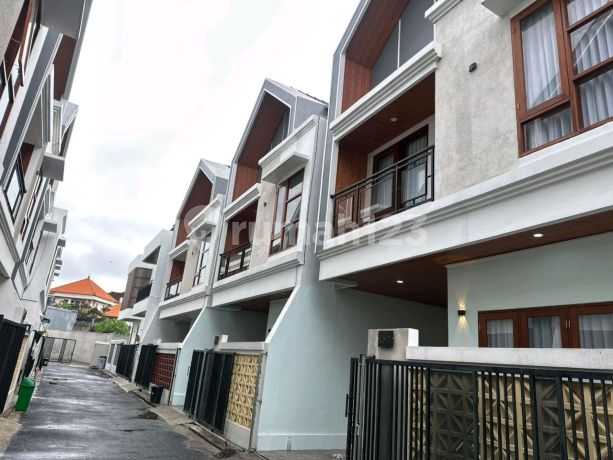 Rumah Lantai.2 Baru +Furnish Mahendradata Denpasar Bali