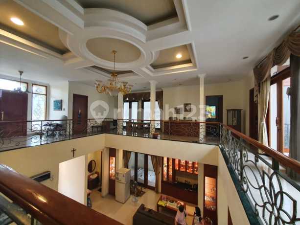 Rumah Mewah Dan Bagus di Komplek Villa Tomang Mas Jakarta Barat