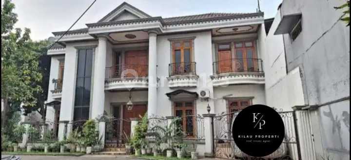 Dijual Rumah Mewah Hook Full Furnish Di Taman Kenari, Citeureup, Bogor