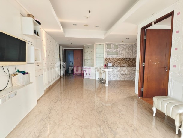 For Sale Royale Springhill Kemayoran Apartment 2br Area 119m2 vr1025