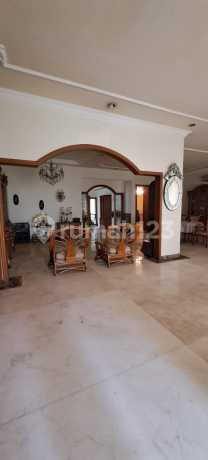 For Sale House in Tebet Area, South Jakarta For Sale House in Tebet Area, South Jakarta