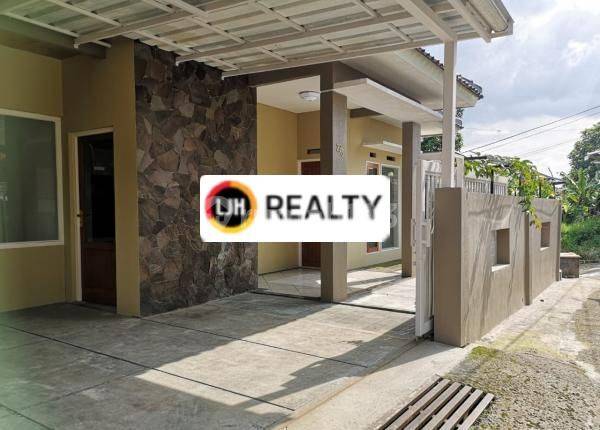 Rumah di Lembah Permai Hanjuang Cimahi, Bagus Posisi Hook 