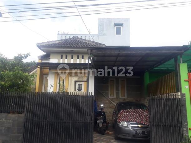 Rumah  2 Lt Dalam Komplek di Jatihandap Atas Kab Bandung