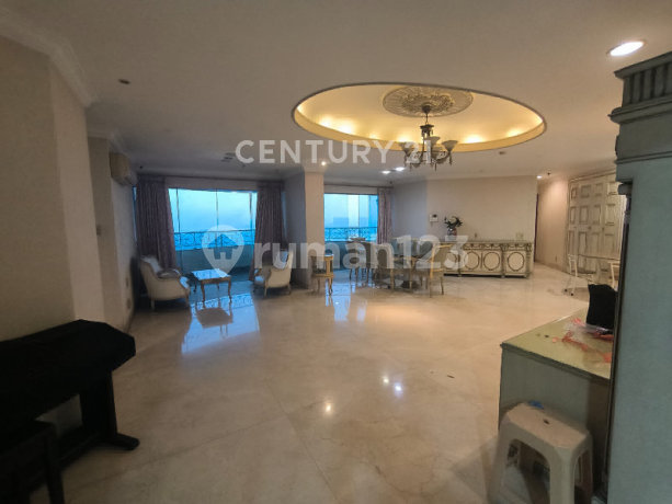 Disewakan Apt MENARA MARINA 3 BR Depan Pantai Mutiara Pluit