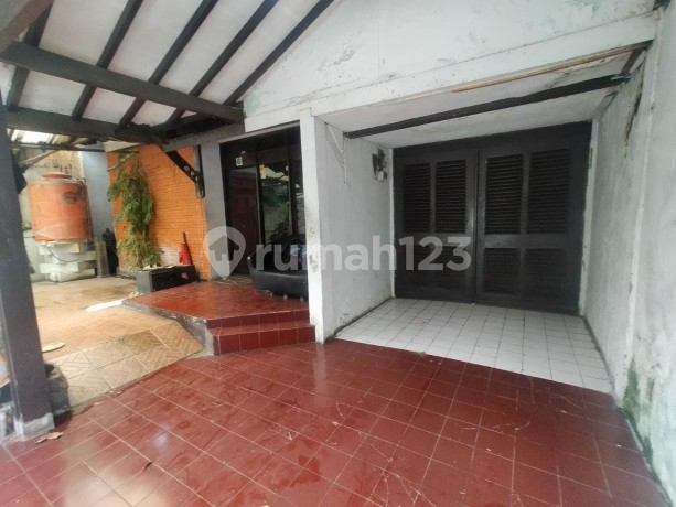 Rumah Luas 136 Di Komplek Kopo Permai Depan Taman Komplek Rumah Luas 136 Di Komplek Kopo Permai Depan Taman Komplek