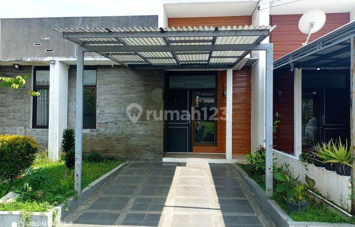 Rumah Bagus Terawat Di Cluster Pesona Ciwastra Village