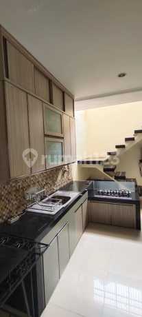 Nice House, Good Environment In Parakan Mas Antapani Nice House, Good Environment In Parakan Mas Antapani