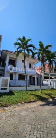 For Sale: Villa Riviera Virginia Regency Home in San Antonio Pakuwon City For Sale: Villa Riviera Virginia Regency Home in San Antonio Pakuwon City