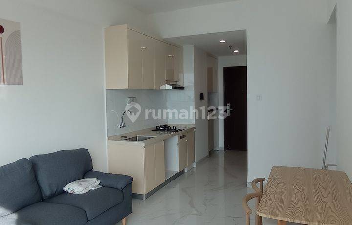 Jual Rugi Apartemen Sky House BSD 2 BR Lokasi Strategis