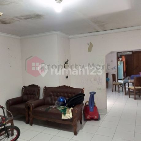 Dijual BU Rumah di Kompleks sekneg Blok A, Pinang, Kebon nanas kota Tangerang