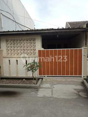 Dijual Rumah 1 Lantai Dalam Komplek di Griya Bandung Indah-Gbi Bandung