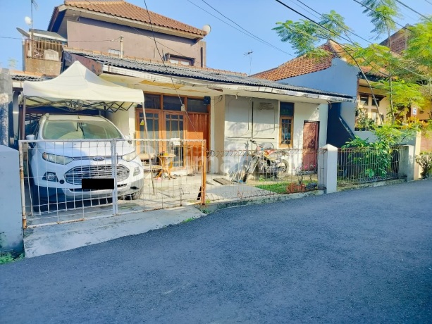 For Sale 1-Story House at an Affordable Price in Jakapurwa-Ciwastra Complex For Sale 1-Story House at an Affordable Price in Jakapurwa-Ciwastra Complex