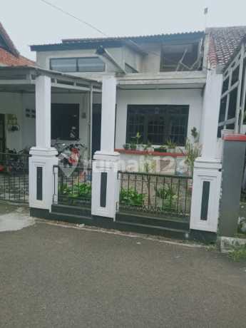 For Sale, Move-in Ready House in a Complex in Margacinta, Near Borma Ciwastra For Sale, Move-in Ready House in a Complex in Margacinta, Near Borma Ciwastra