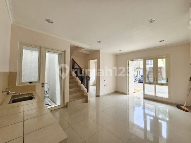 Murahh Cluster Thomson  Gading Serpong SHM