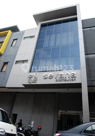 Gudang & Kantor Infinia Park Manggarai Jakarta Selatan 3 Lantai Gudang & Kantor Infinia Park Manggarai Jakarta Selatan 3 Lantai