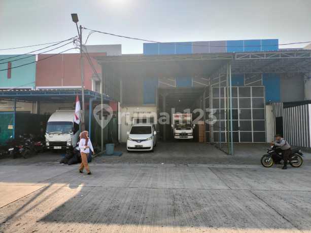 Gudang di Bizpark Central Cakung Jakarta Timur 3 Lantai Ada Lift Gudang di Bizpark Central Cakung Jakarta Timur 3 Lantai Ada Lift