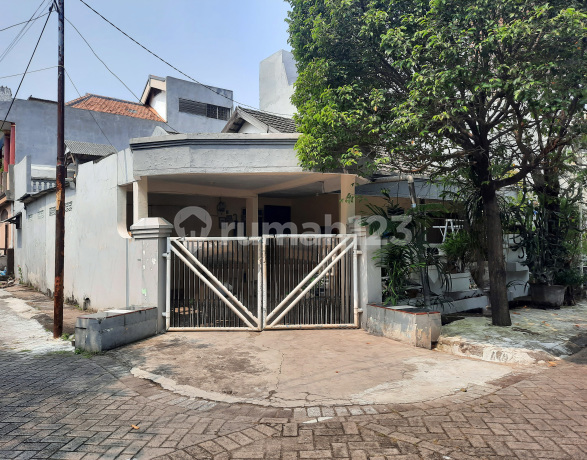 Rumah SHM di Gunungsari Indah, Surabaya