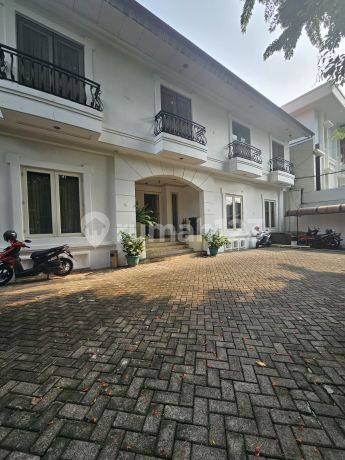 Dijual Murah Guest House Exclusive Khusus Expat Di Kebayoran Baru. Good Invest. Dekat Senopati. Occupancy Bagus Dijual Murah Guest House Exclusive Khusus Expat Di Kebayoran Baru. Good Invest. Dekat Senopati. Occupancy Bagus