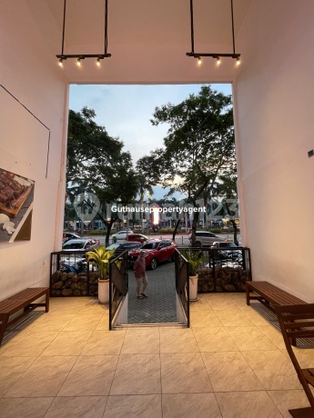 Shop House Fast In Crown Golf PIK, Pantai Indah Kapuk
