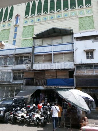 Ruko 4 Lantai Super Ramai di Ruko Auri Tanah Abang Jakarta Pusat